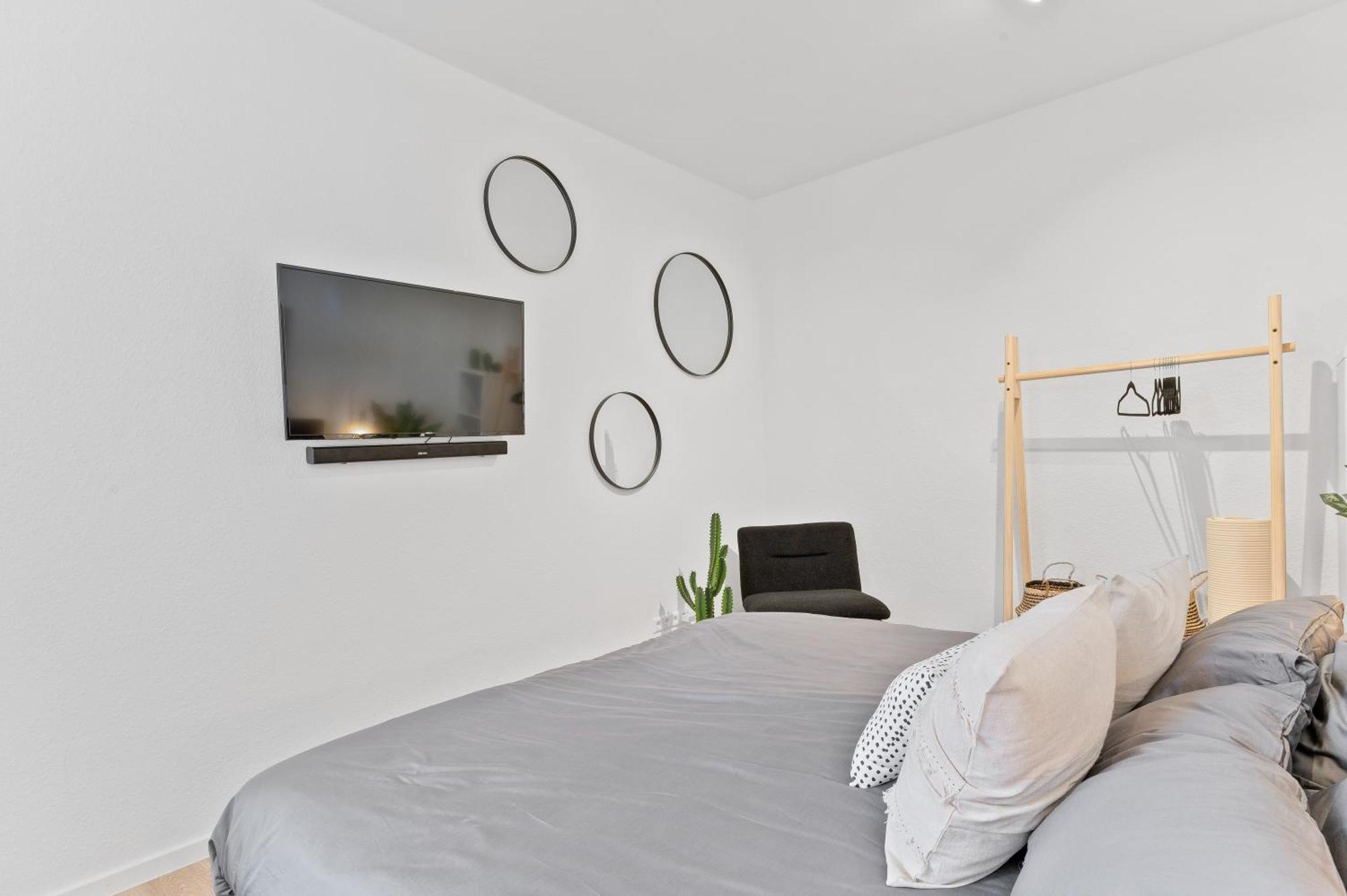 Helle Zentrumsnahe Familienfreundliche Ferienwohnung Fellbach Luaran gambar