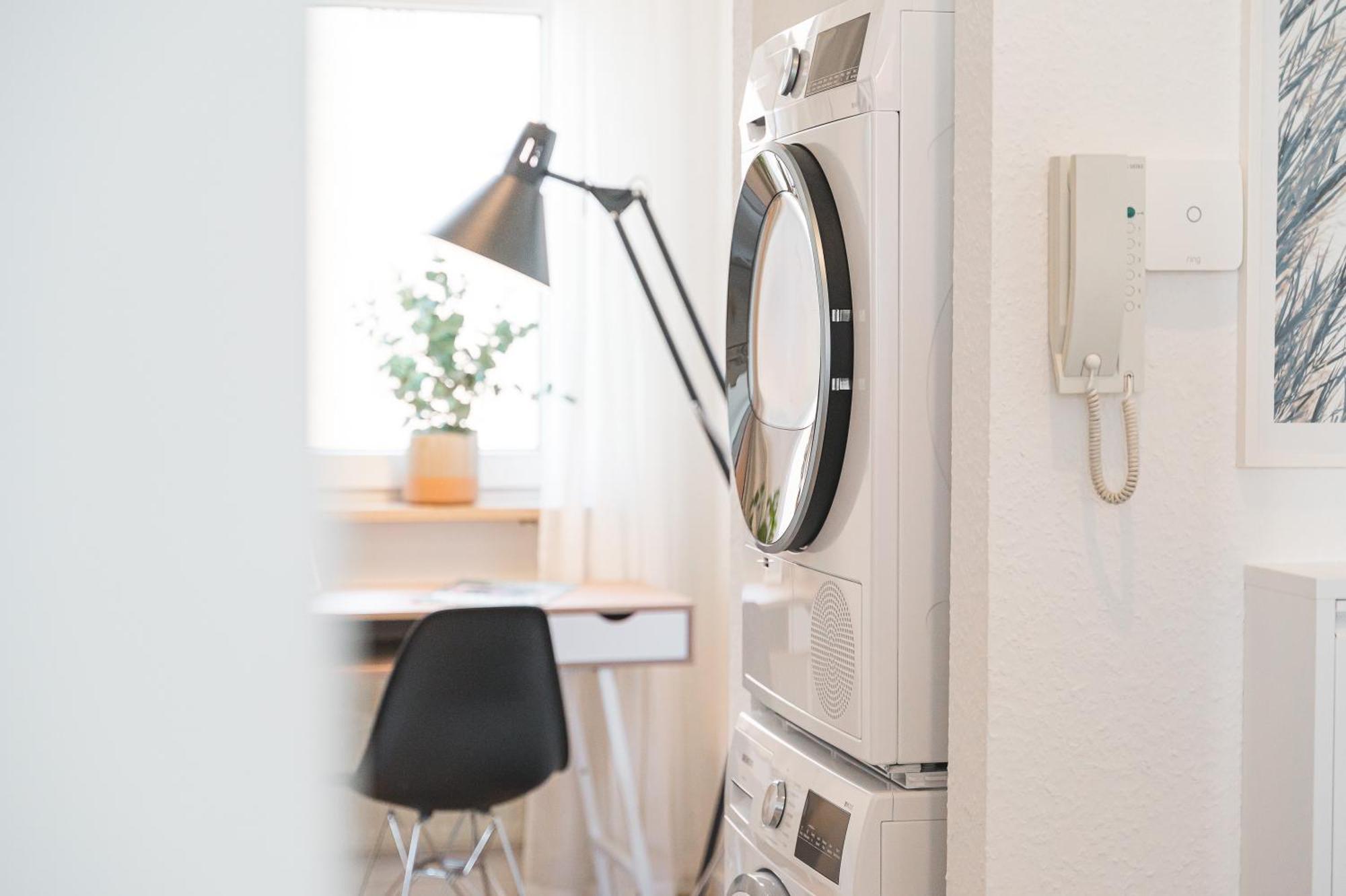 Helle Zentrumsnahe Familienfreundliche Ferienwohnung Fellbach Luaran gambar