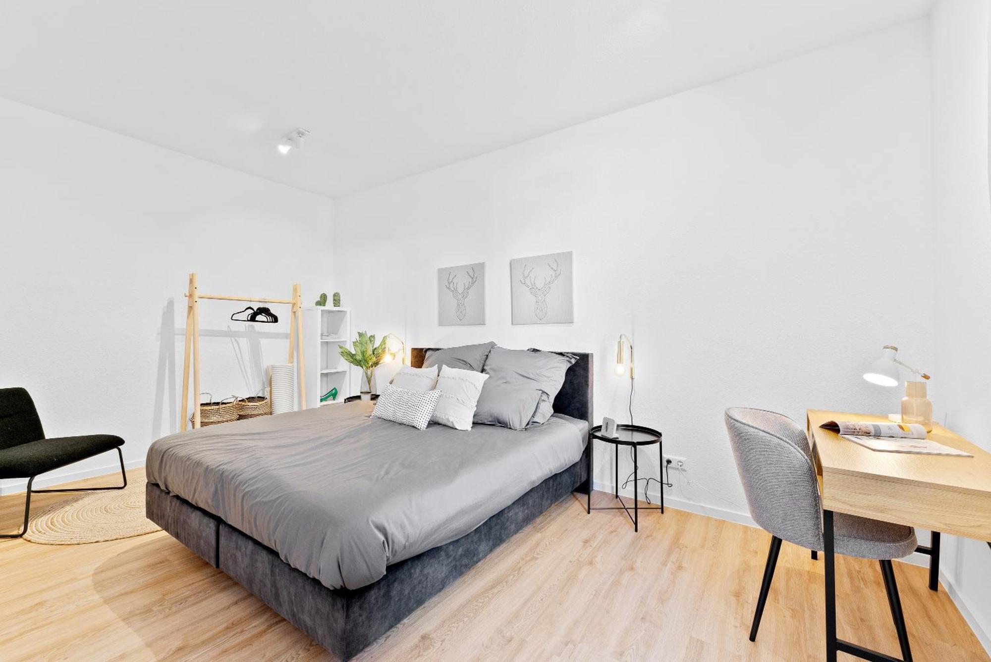 Helle Zentrumsnahe Familienfreundliche Ferienwohnung Fellbach Luaran gambar